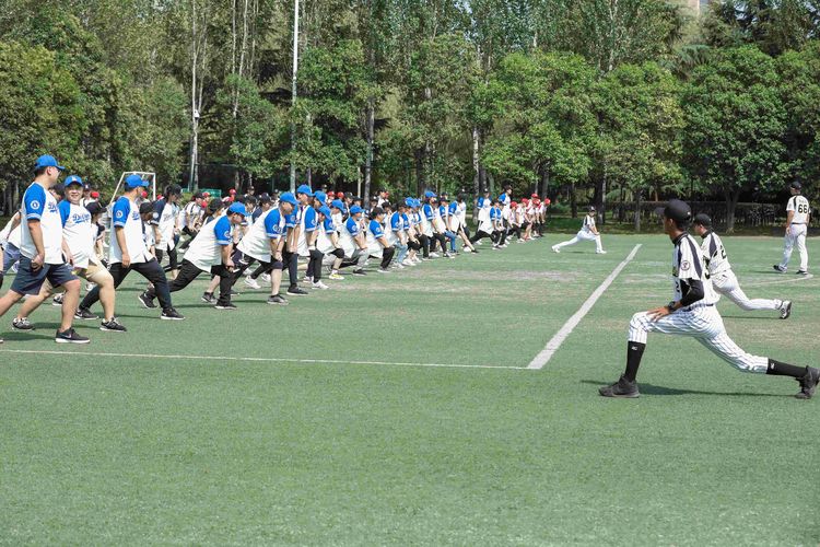 全壘出擊，熱血賽場—經(jīng)發(fā)物業(yè)2019年團(tuán)建活動精彩綻放